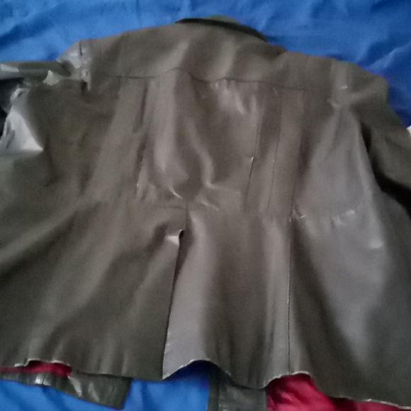Jacket - Picture 2 of 2